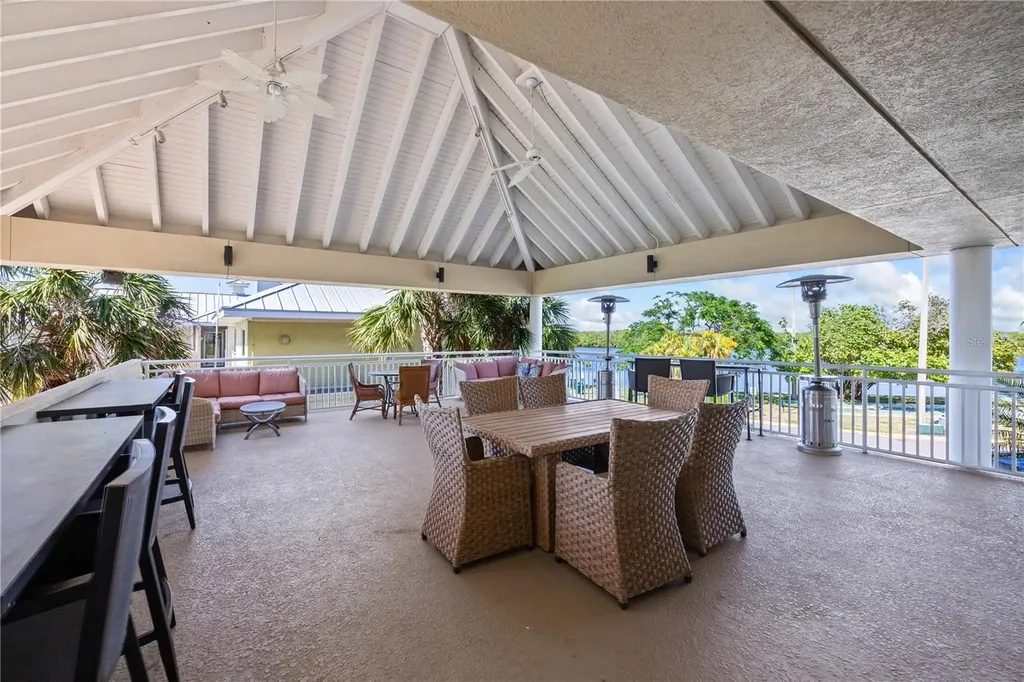 611 Destiny Drive Ruskin FL 33570