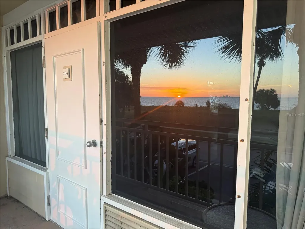 611 Destiny Drive Ruskin FL 33570
