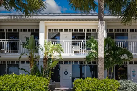 611 Destiny Drive Ruskin FL 33570