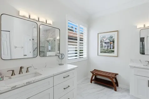 6828 Bay Hill Drive Bradenton FL 34202