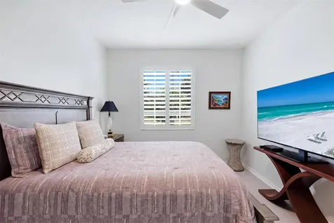 6828 Bay Hill Drive Bradenton FL 34202