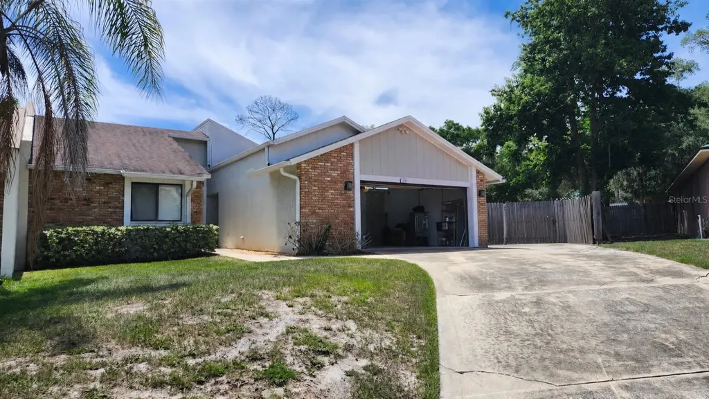 1076 Sweet Tree Court Apopka FL 32712