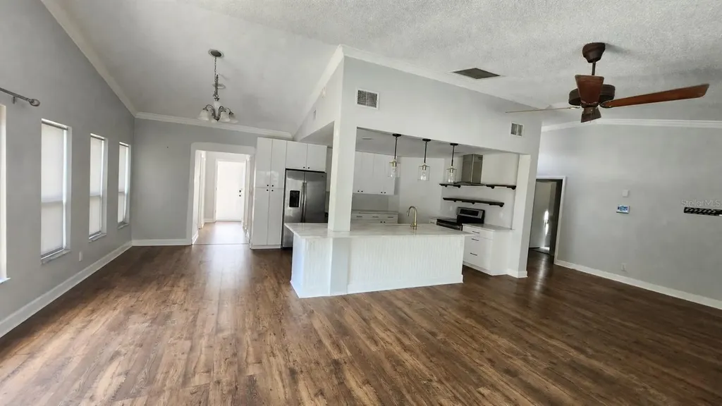1076 Sweet Tree Court Apopka FL 32712