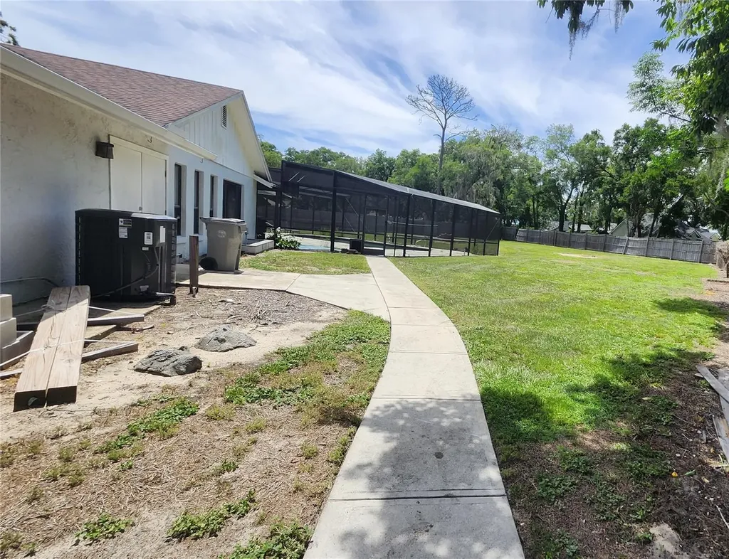 1076 Sweet Tree Court Apopka FL 32712