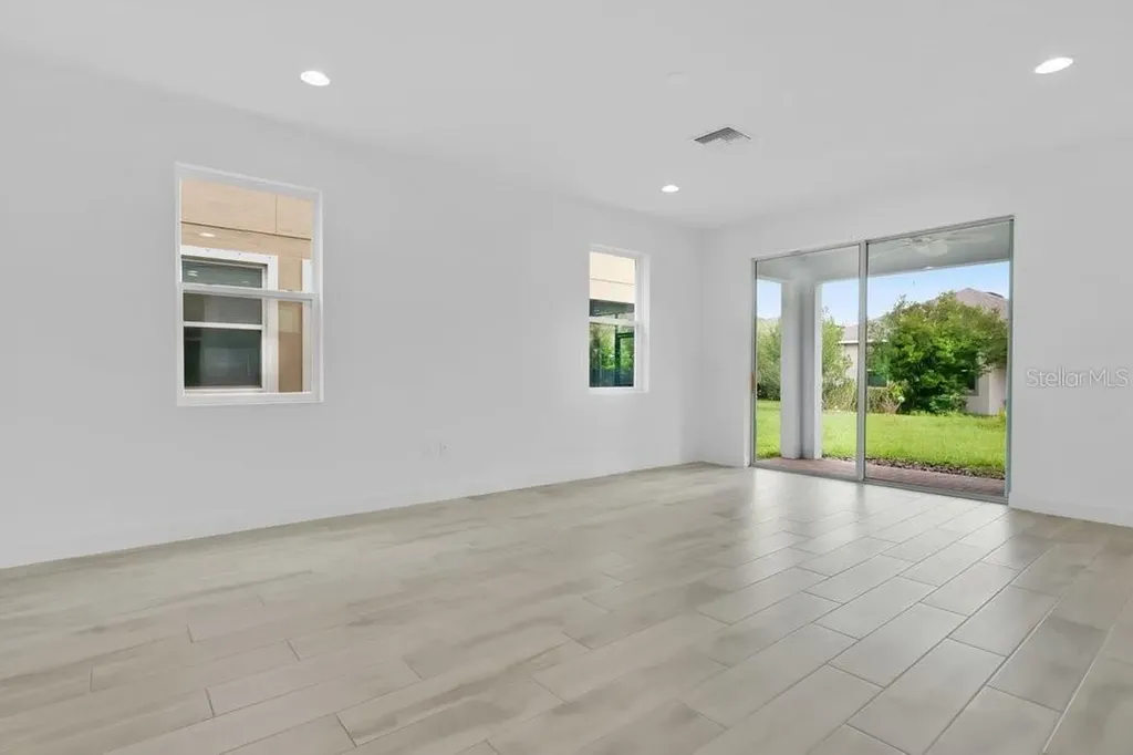 6214 Sea Amber Lane Apollo Beach FL 33572