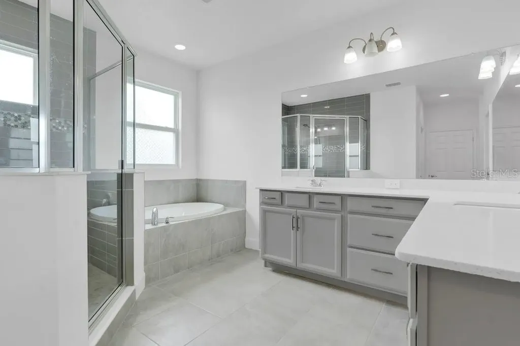 6214 Sea Amber Lane Apollo Beach FL 33572