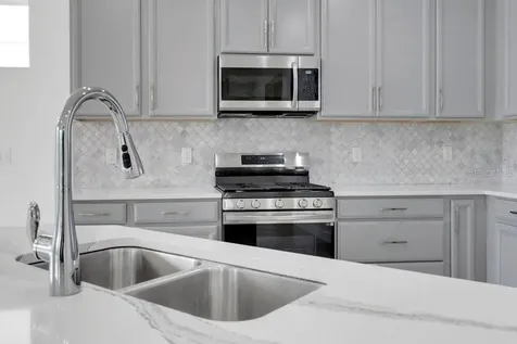6214 Sea Amber Lane Apollo Beach FL 33572