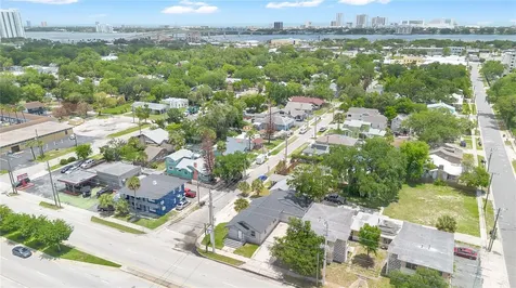 547 N Ridgewood Avenue Daytona Beach FL 32114