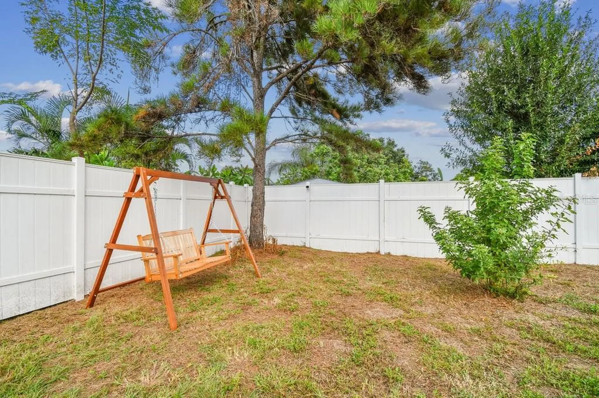 6551 S West Shore Circle Tampa FL 33616