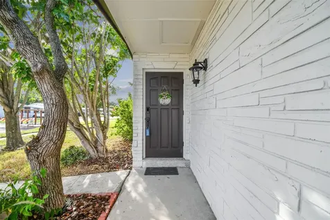 6551 S West Shore Circle Tampa FL 33616