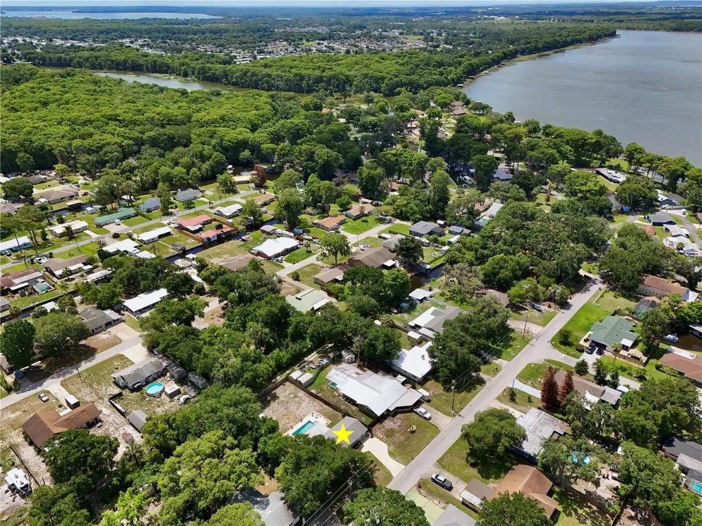 32104 Harris Road Tavares FL 32778