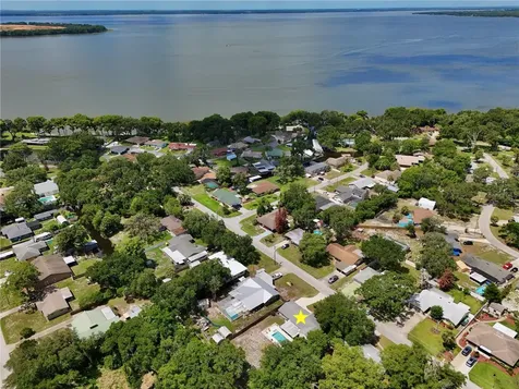 32104 Harris Road Tavares FL 32778