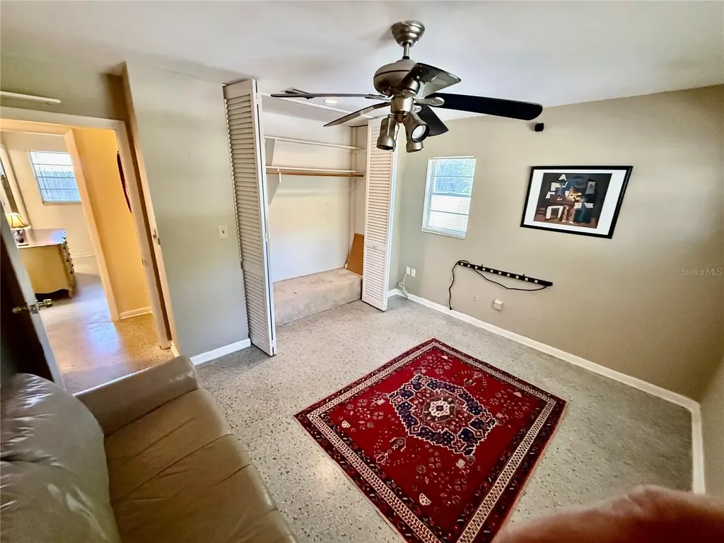 1004 Connecticut Road Tarpon Springs FL 34689