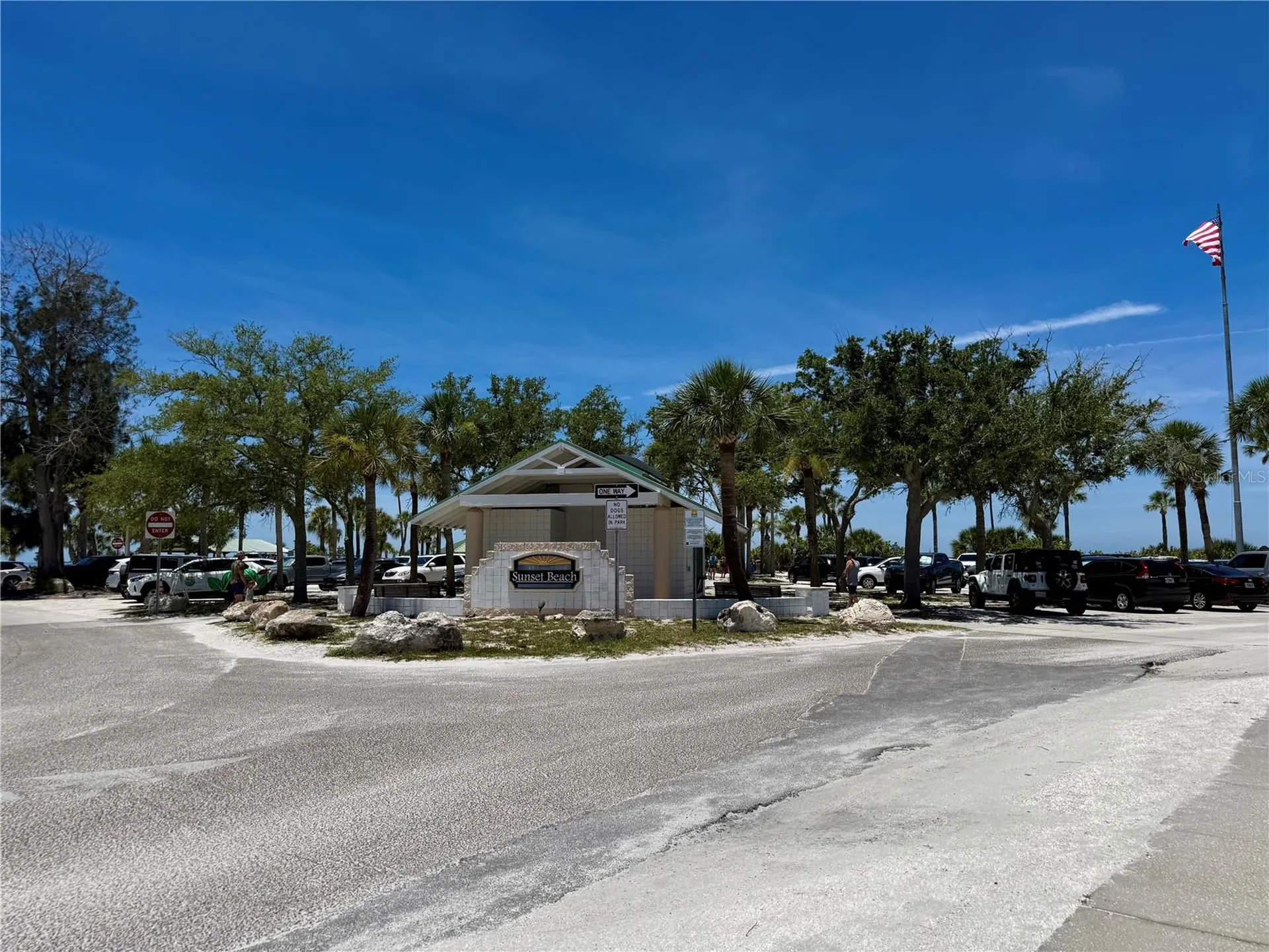 1004 Connecticut Road Tarpon Springs FL 34689