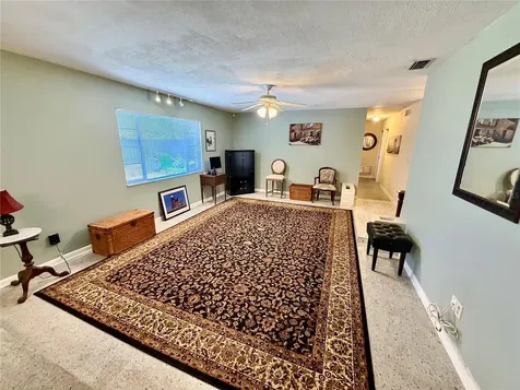 1004 Connecticut Road Tarpon Springs FL 34689