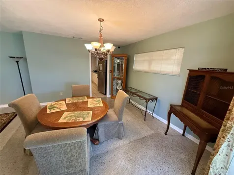 1004 Connecticut Road Tarpon Springs FL 34689