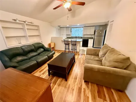 1004 Connecticut Road Tarpon Springs FL 34689