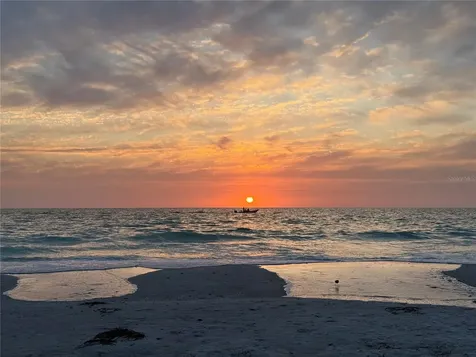 1004 Connecticut Road Tarpon Springs FL 34689