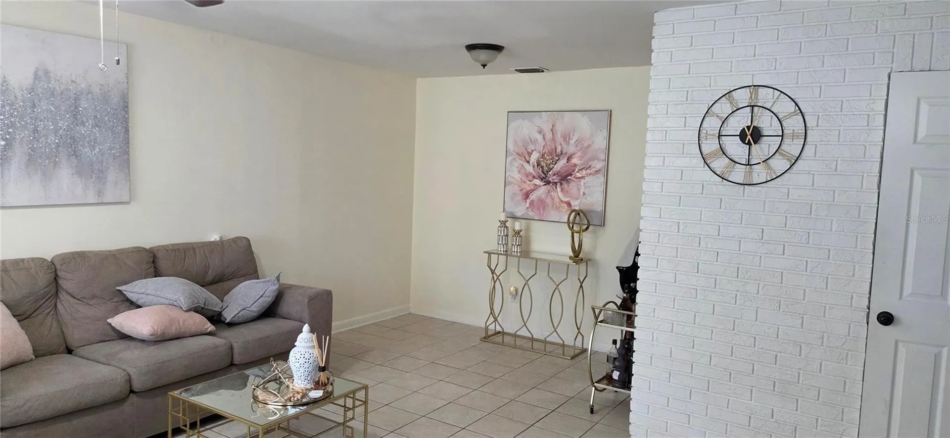 6717 Mornay Tampa FL 33615