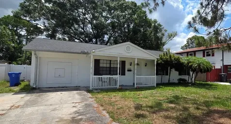 6717 Mornay Tampa FL 33615