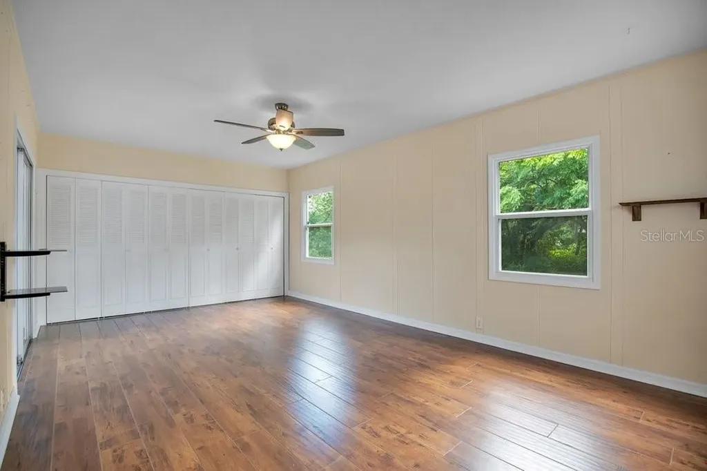 110 W Washington Avenue Deland FL 32720