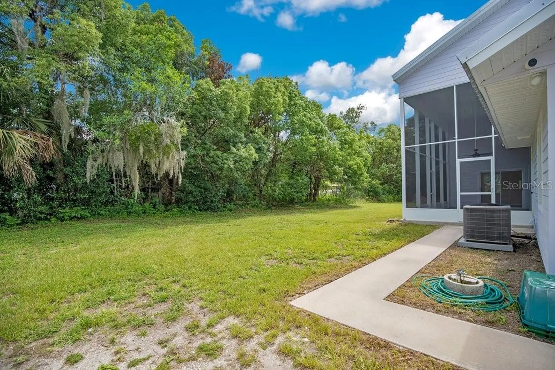 110 W Washington Avenue Deland FL 32720