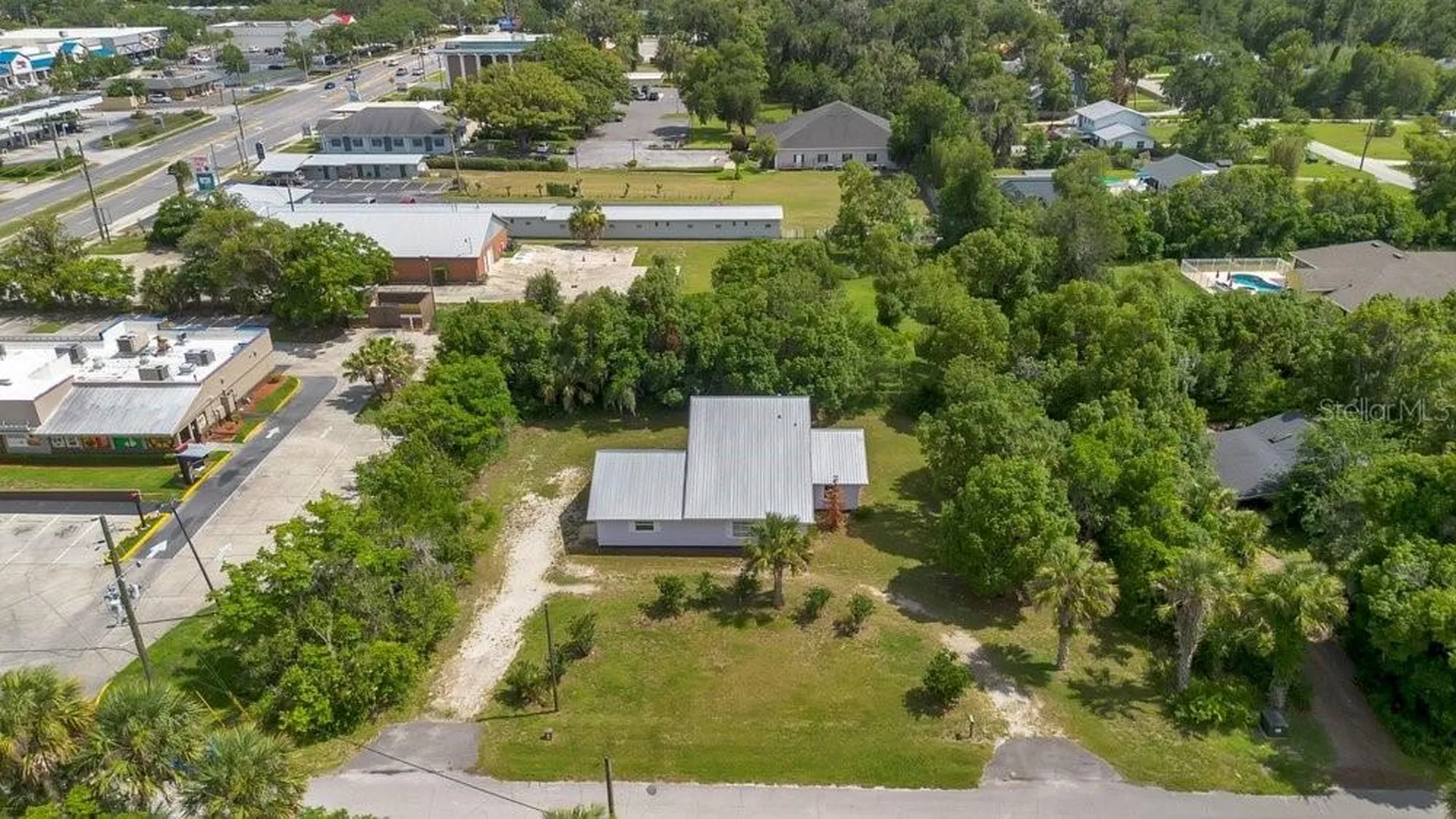110 W Washington Avenue Deland FL 32720