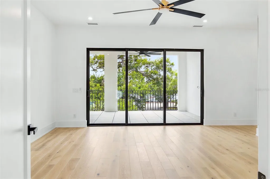 1870 Jasmine Drive Sarasota FL 34239