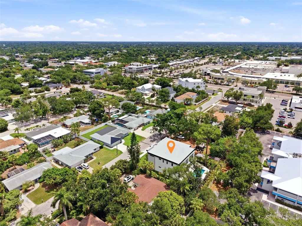 1870 Jasmine Drive Sarasota FL 34239