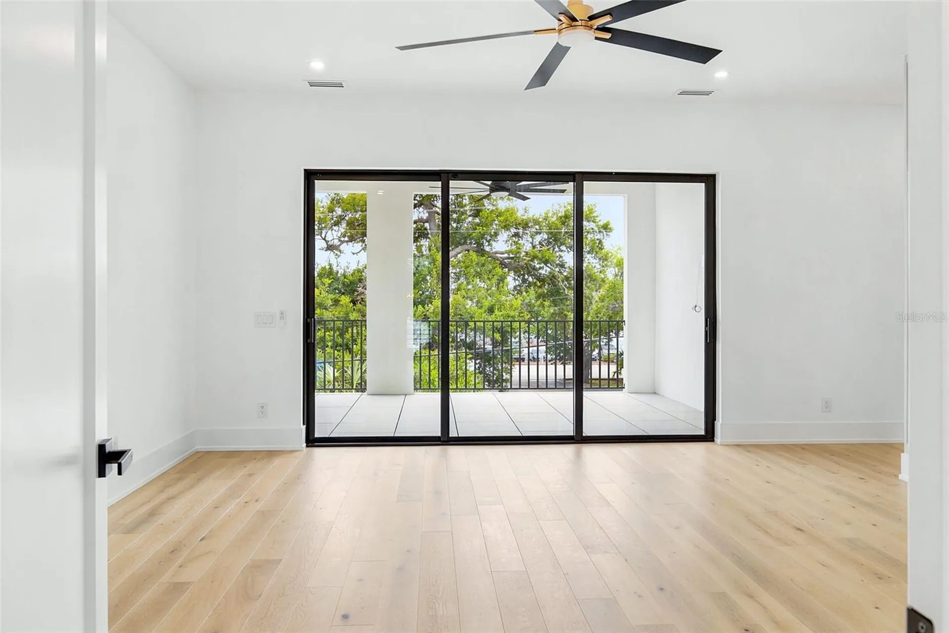 1870 Jasmine Drive Sarasota FL 34239