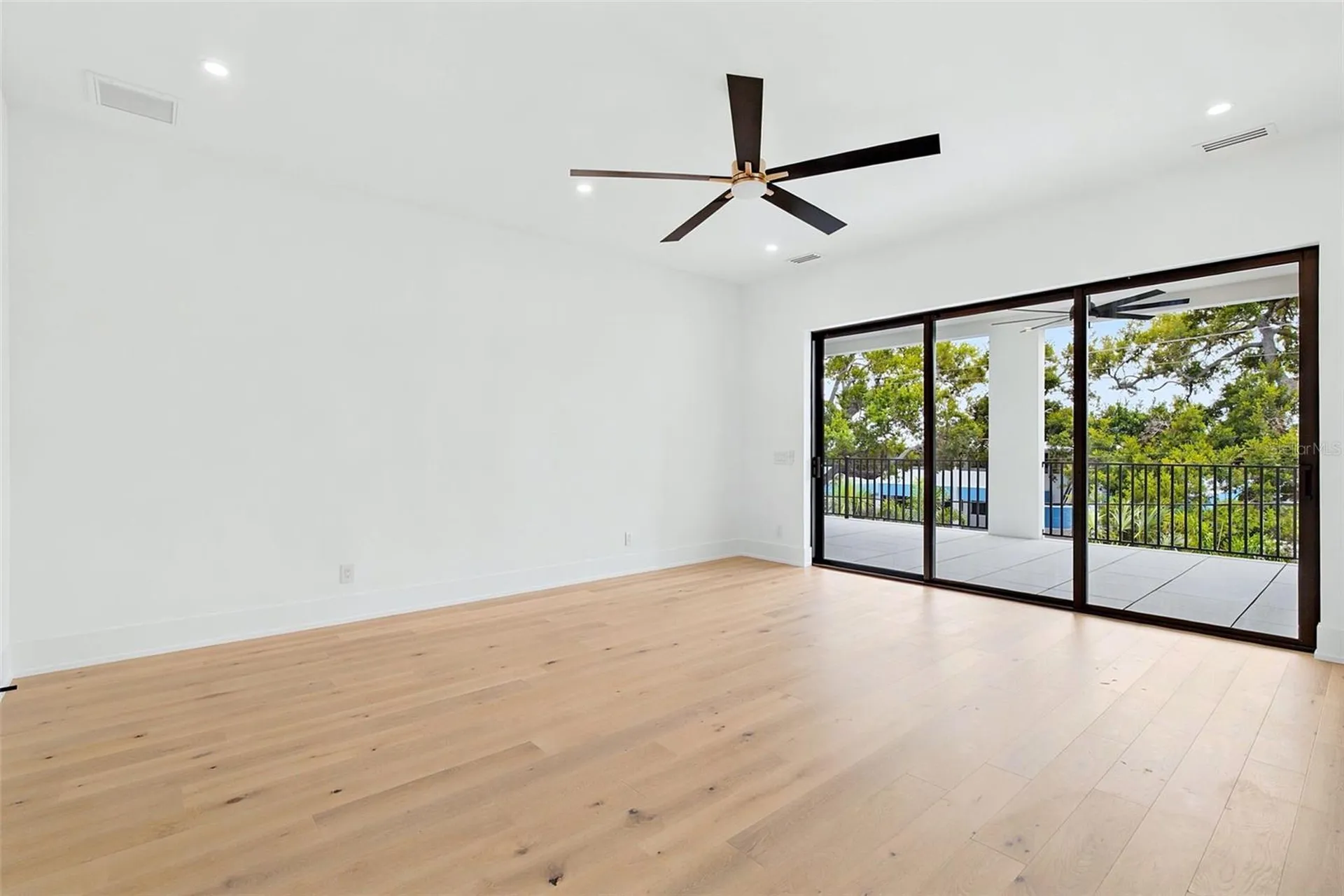 1870 Jasmine Drive Sarasota FL 34239