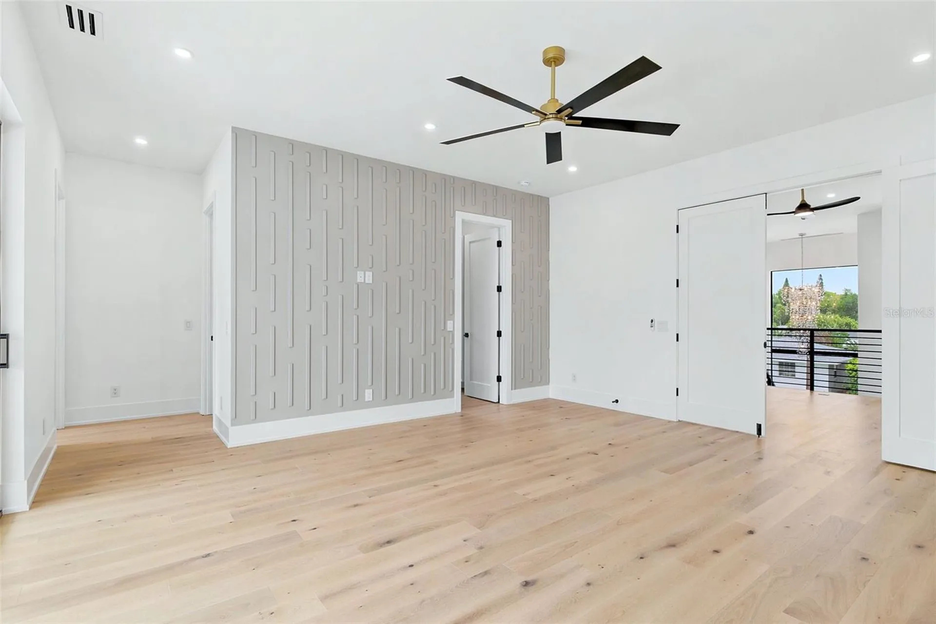 1870 Jasmine Drive Sarasota FL 34239