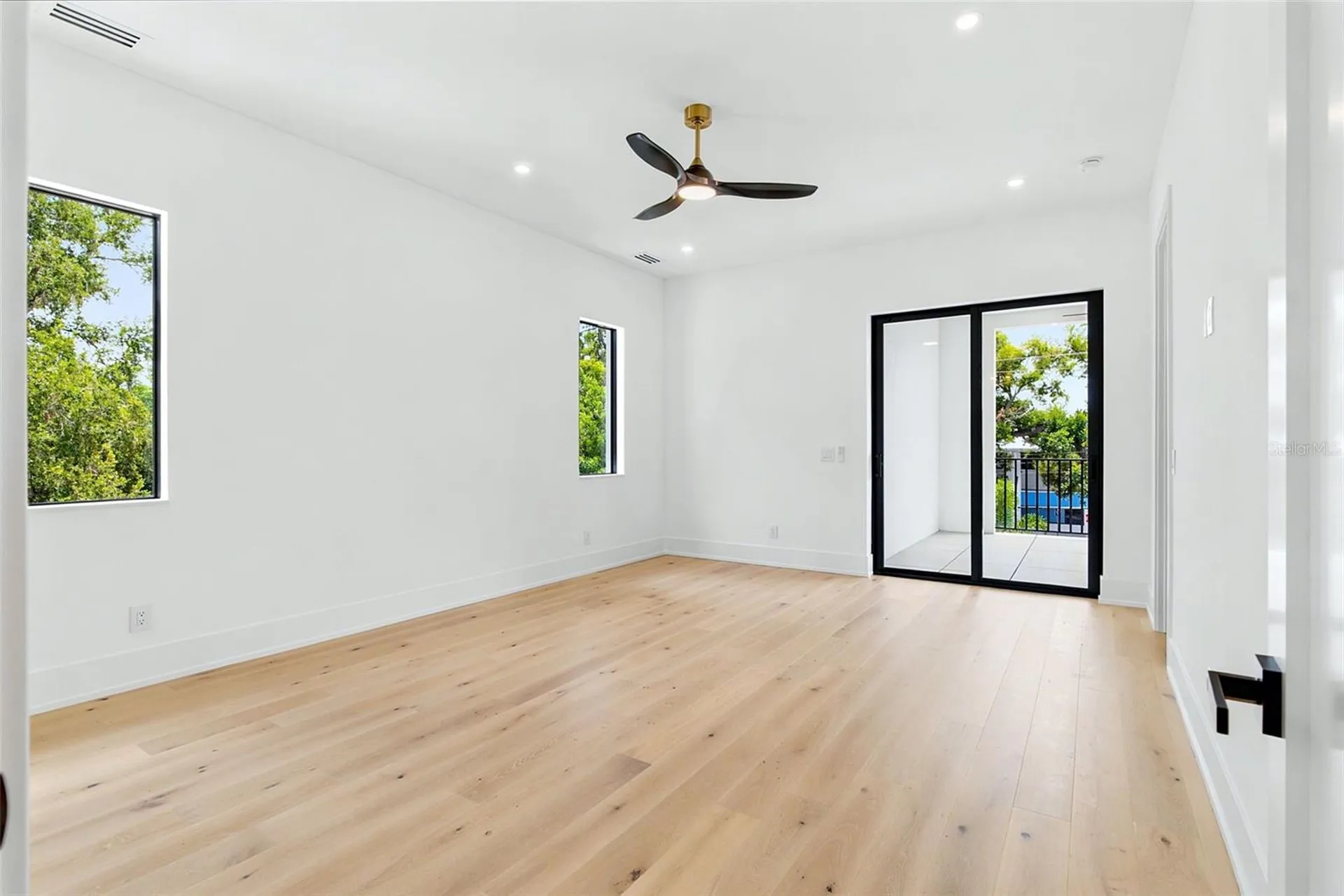 1870 Jasmine Drive Sarasota FL 34239