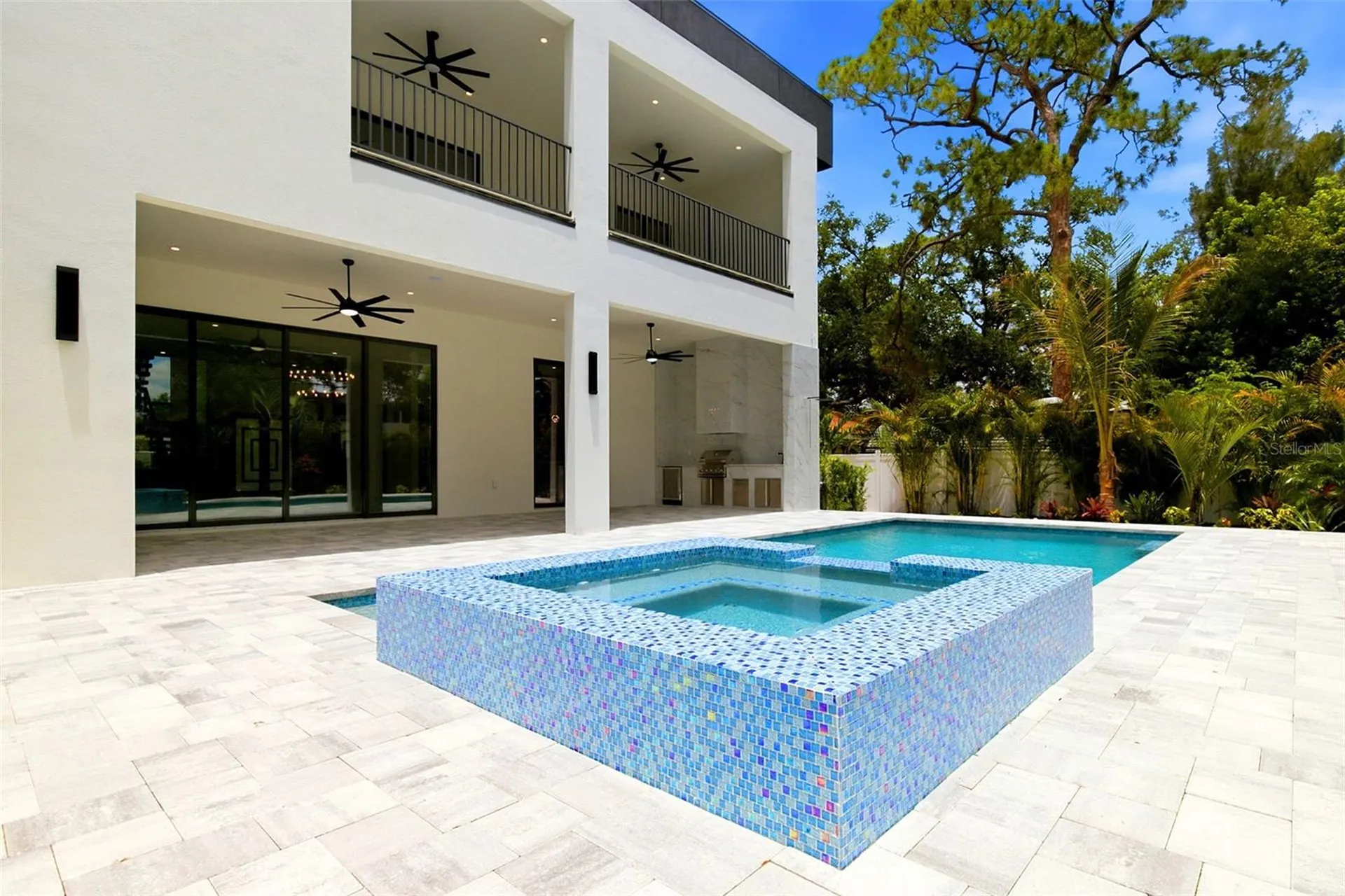 1870 Jasmine Drive Sarasota FL 34239