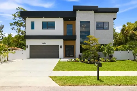 1870 Jasmine Drive Sarasota FL 34239
