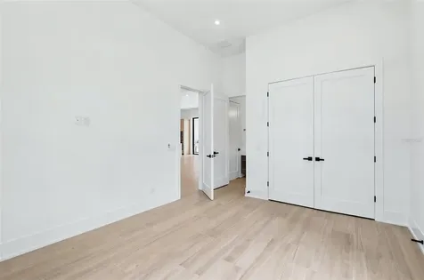 1870 Jasmine Drive Sarasota FL 34239