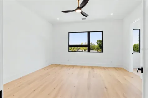 1870 Jasmine Drive Sarasota FL 34239