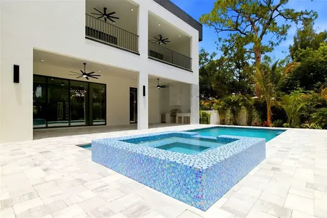 1870 Jasmine Drive Sarasota FL 34239