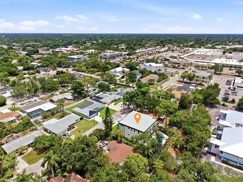 1870 Jasmine Drive Sarasota FL 34239