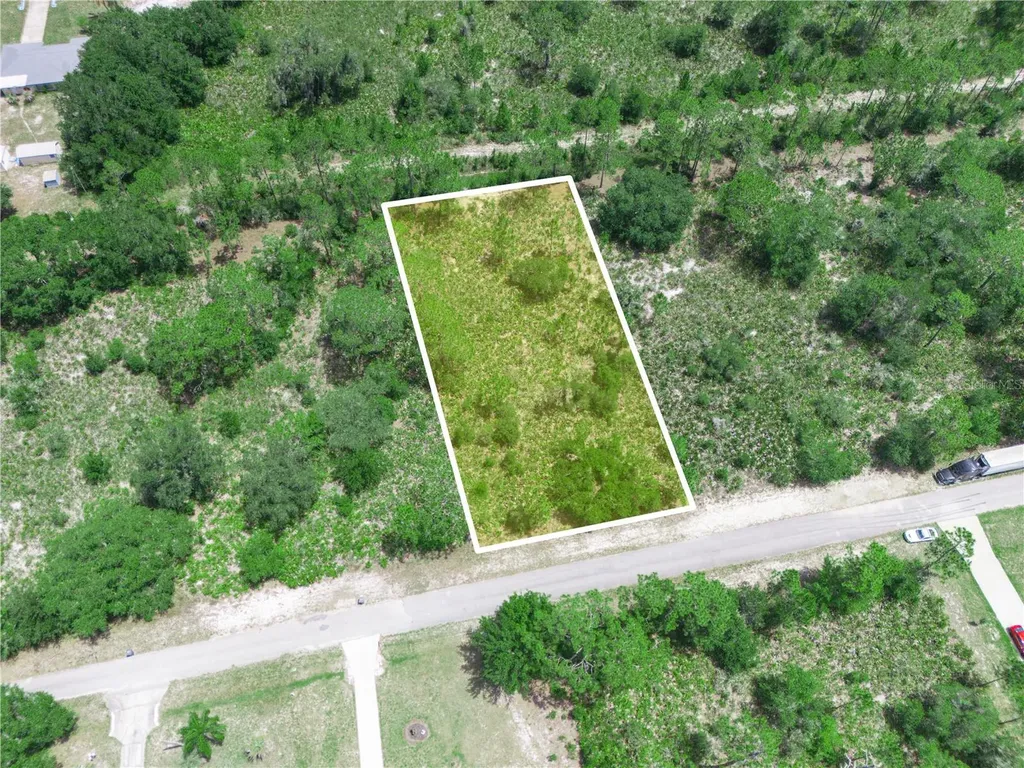 618 Gardenia Drive Indian Lake Estates FL 33855