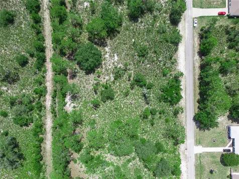 618 Gardenia Drive Indian Lake Estates FL 33855