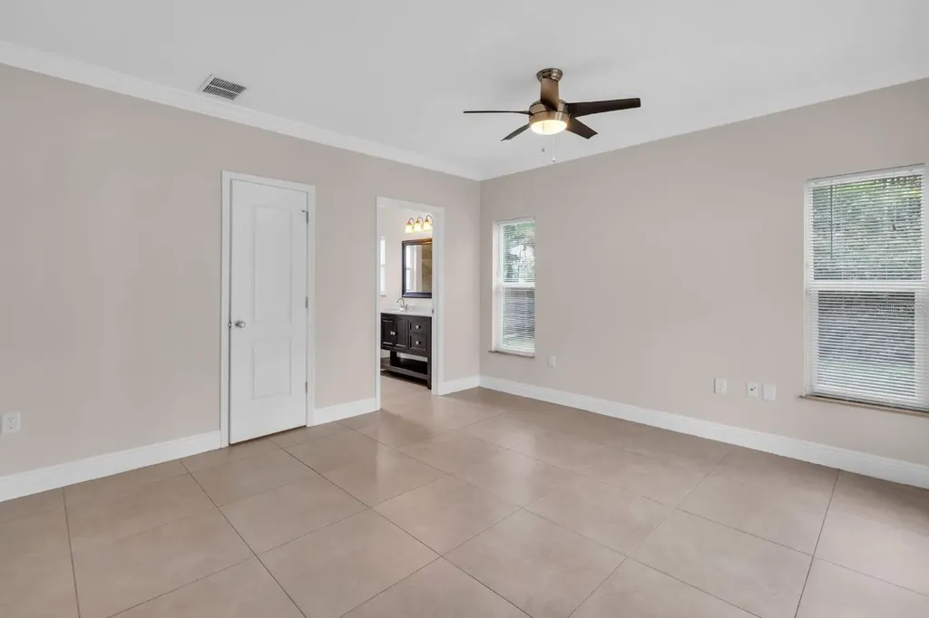 124 Tucker Avenue Sarasota FL 34232