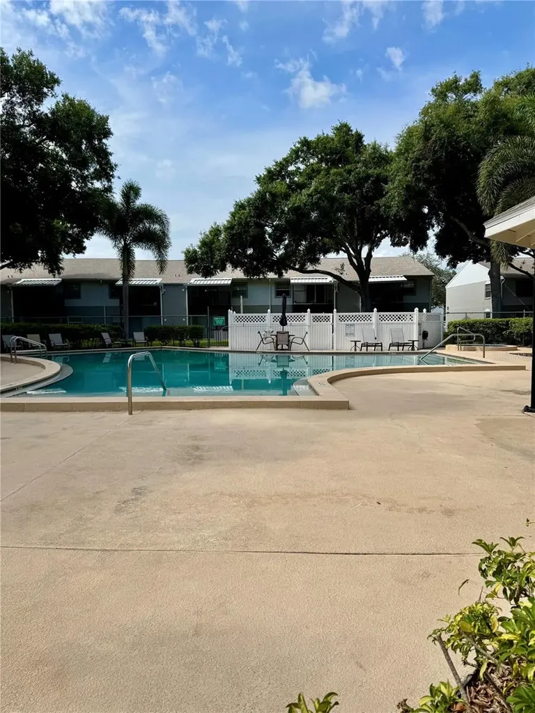 3819 N Oak Drive Tampa FL 33611
