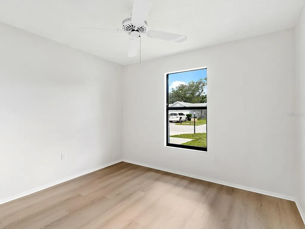 7517 38th Street Circle E Sarasota FL 34243