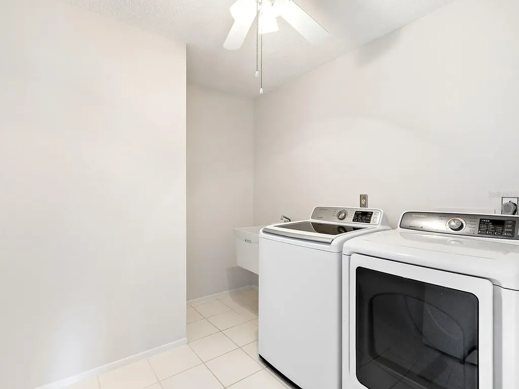 7517 38th Street Circle E Sarasota FL 34243