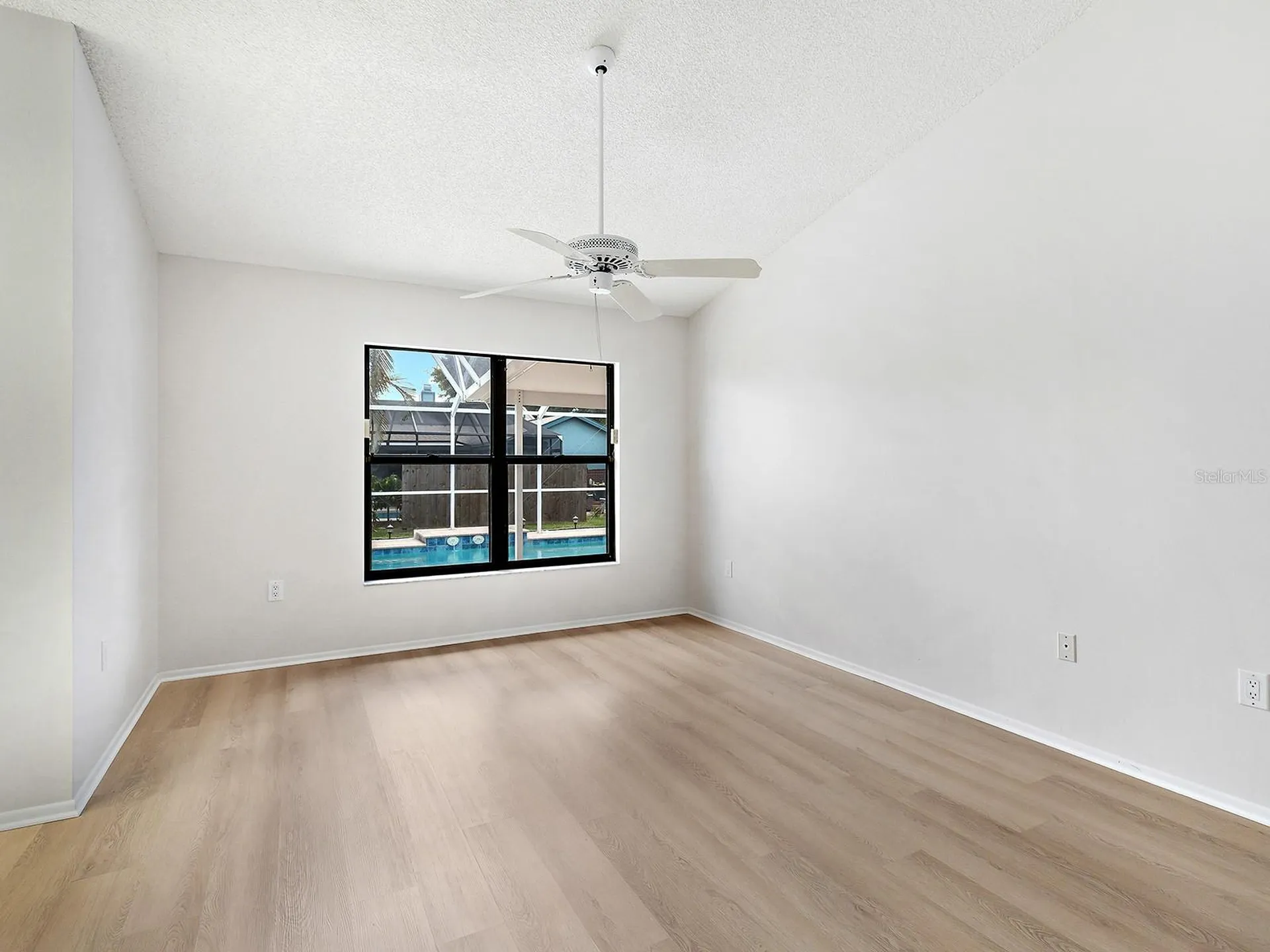 7517 38th Street Circle E Sarasota FL 34243