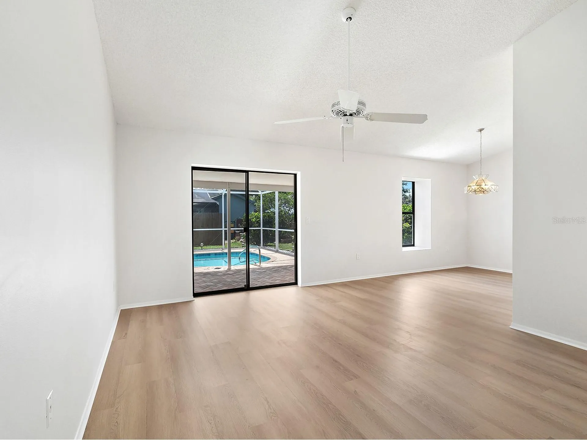 7517 38th Street Circle E Sarasota FL 34243