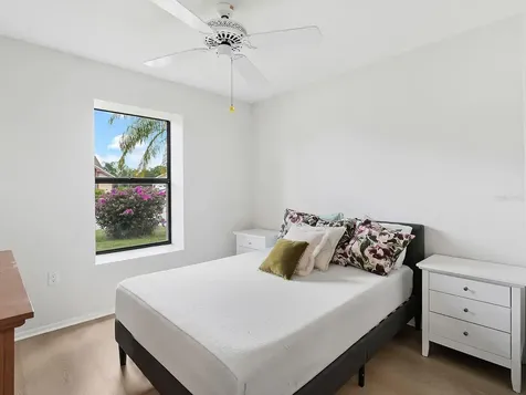 7517 38th Street Circle E Sarasota FL 34243