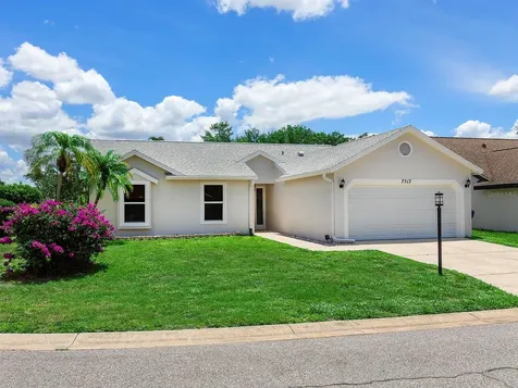7517 38th Street Circle E Sarasota FL 34243