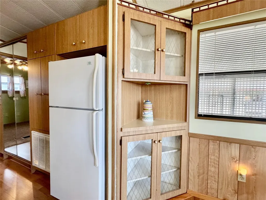4747 Bobby Avenue Zephyrhills FL 33541